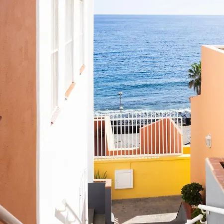 Daire Caletillas Waves & Pool