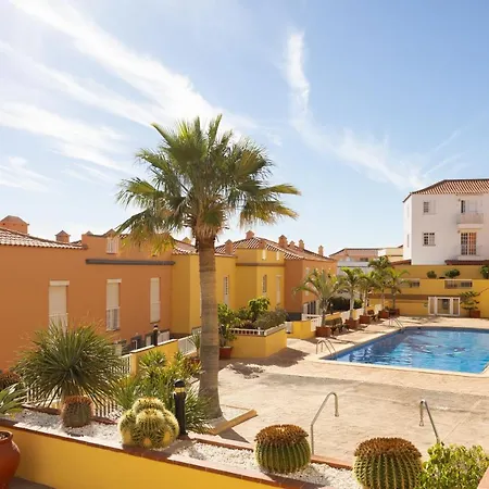 Caletillas Waves&pool * Candelaria