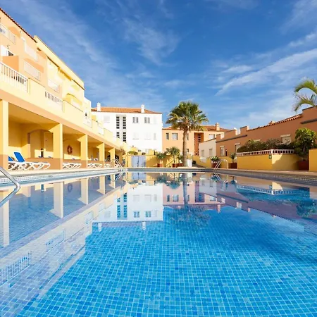 Caletillas Waves&pool