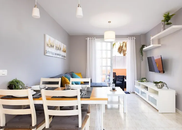 Caletillas Waves&pool Lägenhet *