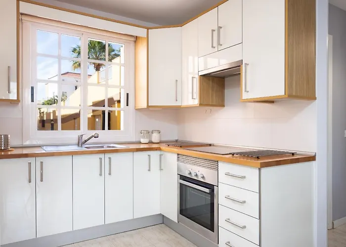 Lägenhet Caletillas Waves&pool *